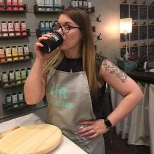 Meet your Posher, Ashley